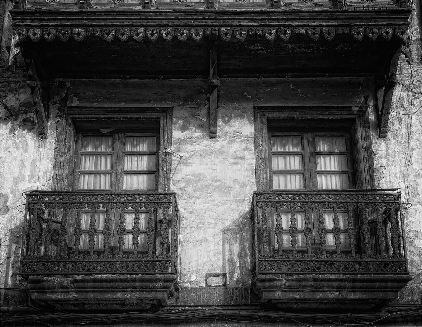 Balcony Duo BW